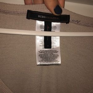 BCBG flowy taupe blouse